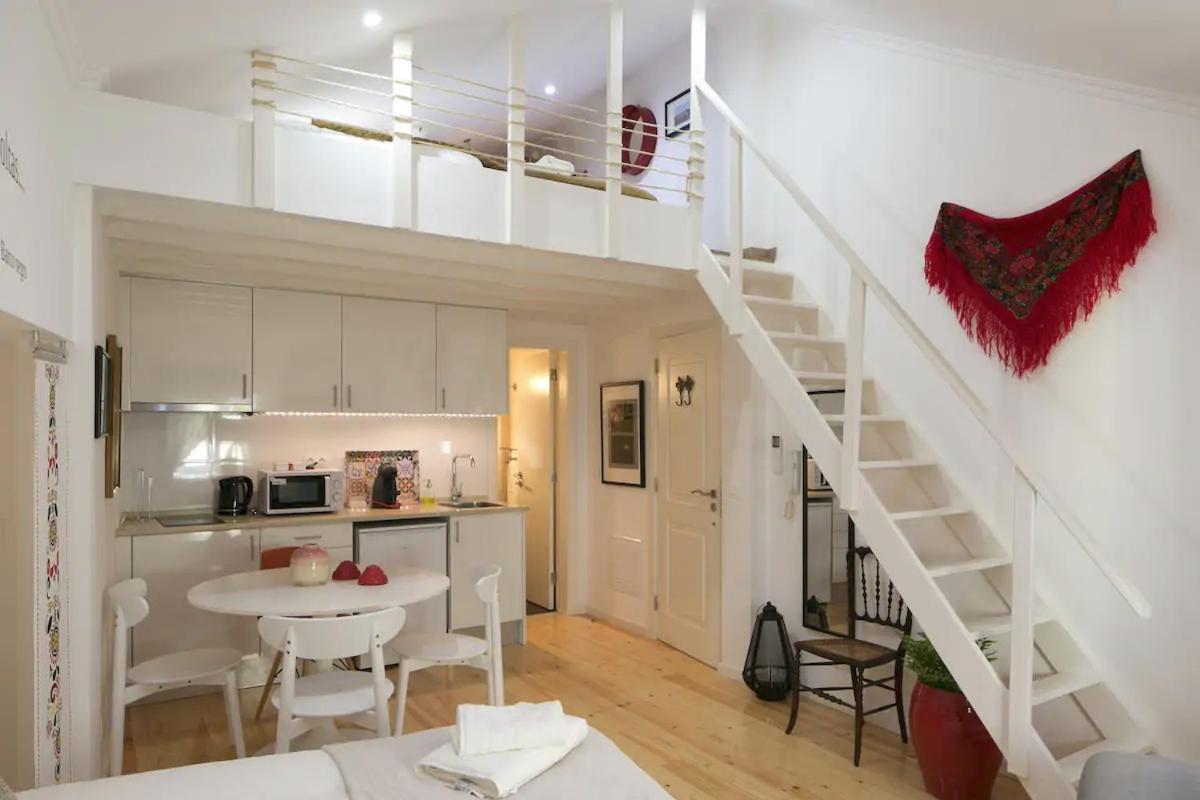 Central Mezzanine Studio Apartment ลิสบอน ภายนอก รูปภาพ