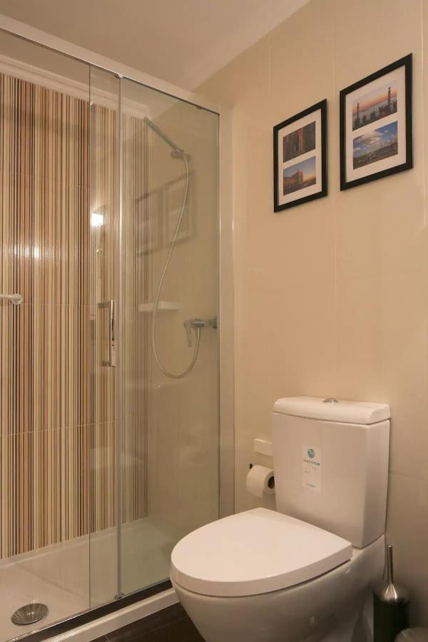 Central Mezzanine Studio Apartment ลิสบอน ภายนอก รูปภาพ