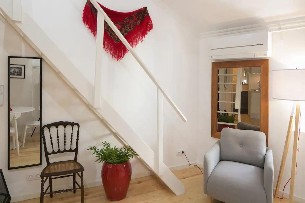 Central Mezzanine Studio Apartment ลิสบอน ภายนอก รูปภาพ